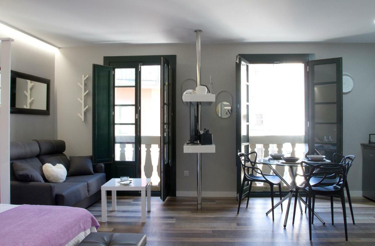 Acio Tinto Loft Casco Historico De Ourense Exterior photo